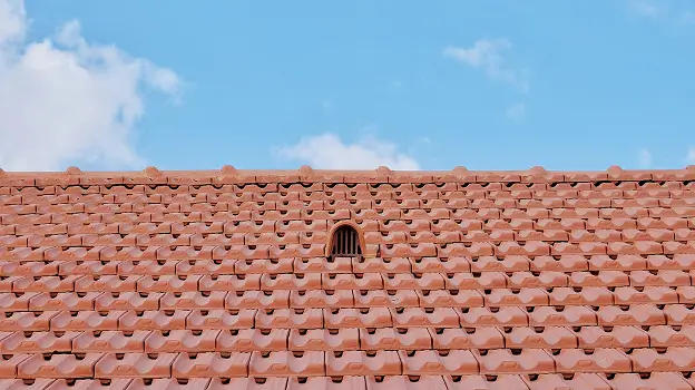 Builders who need roofing partners to complete projects.